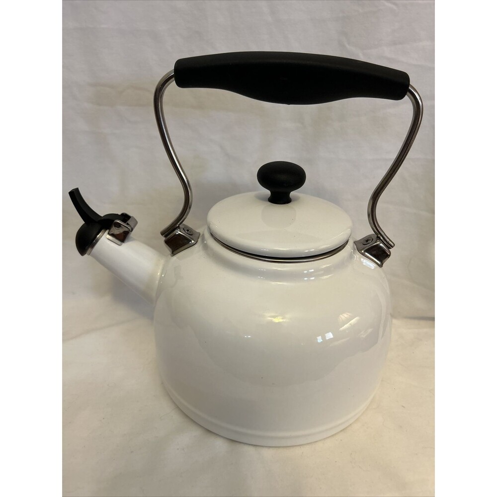 Chantal Enamel on Steel Vintage 1.7 Quart WHITE Whistling Tea Pot Kettle Preowne